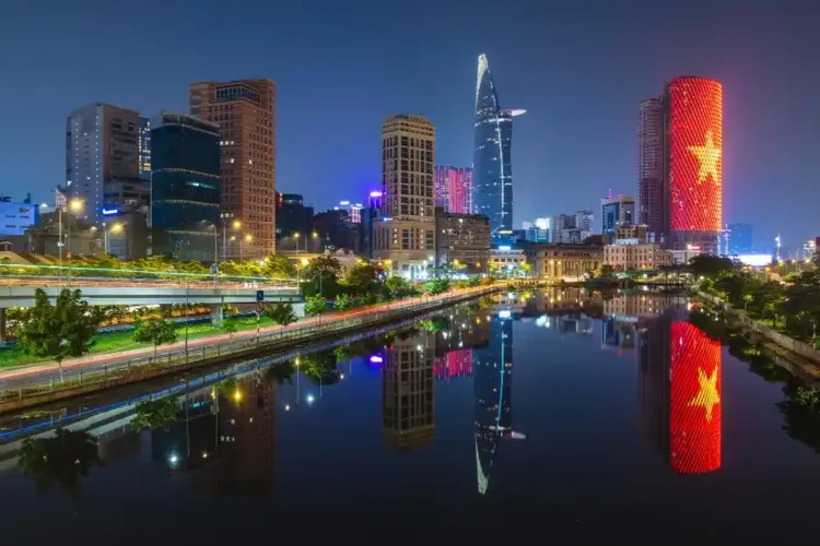 Vision 2030 Vietnam: Crafting a Long-Term Corporate Transformation Roadmap